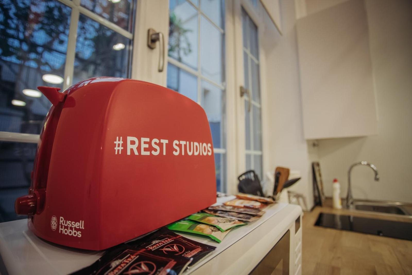 R Studios Old Baku Luaran gambar